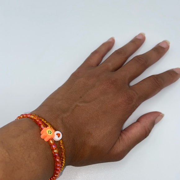 Handmade Trendy Y2K Inspired Glass Seed Bead Bracelet Set - Picture 6 of 8